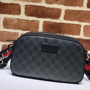 Replica Gucci 574886 GG Supreme Messenger Bag in GG Supreme Canvas