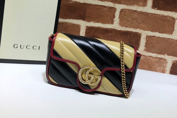 Replica Gucci ‎574969 GG Marmont super mini bag in Black/Beige Matelasse leather