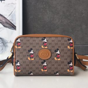 Replica Gucci 602536 Disney x Gucci shoulder bag in Beige/ebony mini GG Supreme canvas