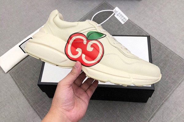 Replica Mens and Womens Gucci 609343 Rhyton GG apple sneaker