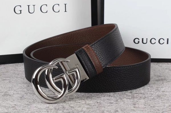 Replica Men's Gucci 40mm Reversible leather belt with Shiny Silver Double G buckle in Black Leather