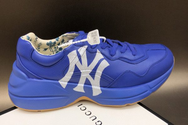 Replica Women and Men Gucci Rhyton Ny Yankees Leather Sneakers in Blue Leather