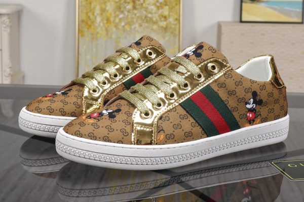 Replica Men's GG Disney x Gucci Ace sneaker Beige/ebony mini GG Supreme canvas with Mickey Mouse print