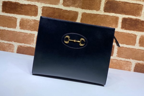 Replica Gucci 621890 Gucci 1955 Horsebit pouch in Black Leather