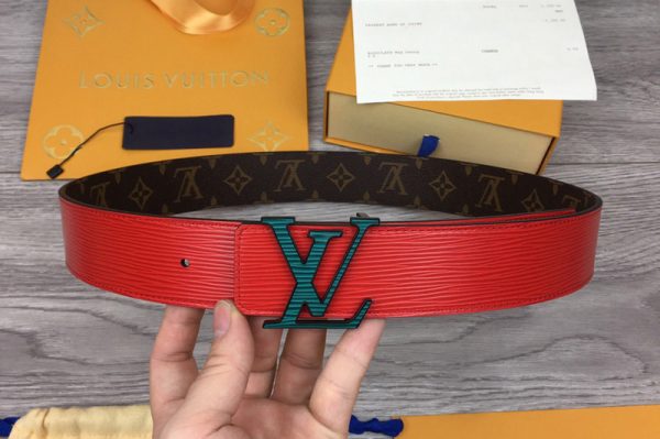 Replica Louis Vuitton MP069V LV Initiales 40mm reversible belt In Red Epi/Monogram Canvas With Green Buckle