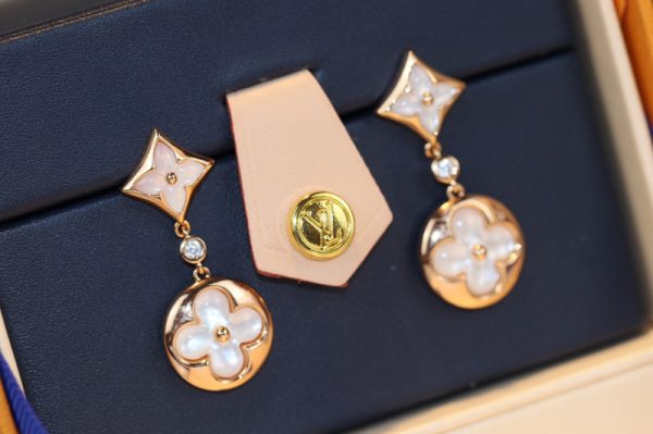 Replica Louis Vuitton Q96668 LV Color Blossom Long Earrings pink gold white mother of pearl and diamonds