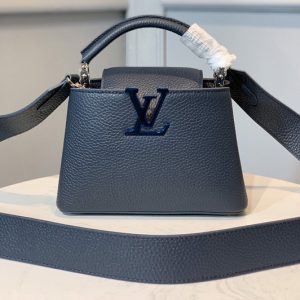 Replica Louis Vuitton M56071 LV Capucines Mini handbag in Blue Taurillon leather