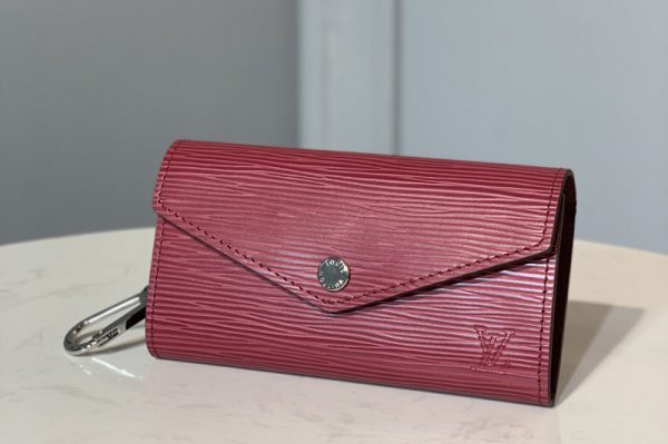 Replica Louis Vuitton M56247 LV Key Pouch in Red Epi leather