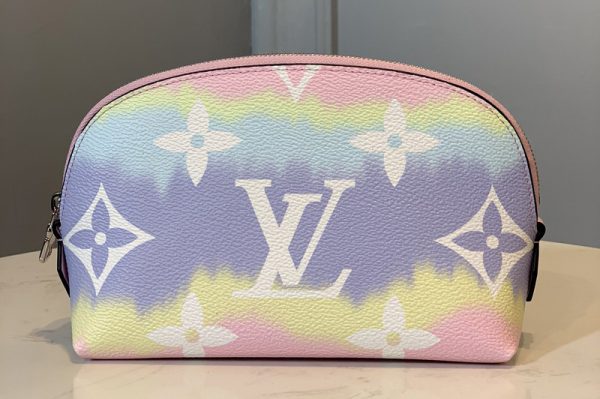 Replica Louis Vuitton M69139 LV Escale Pochette Cosmetique Bag In Pink Monogram Canvas