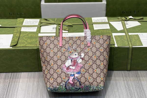 Replica Gucci 410812 Children's GG ranch tote Bag in Beige/ebony GG Supreme canvas with print