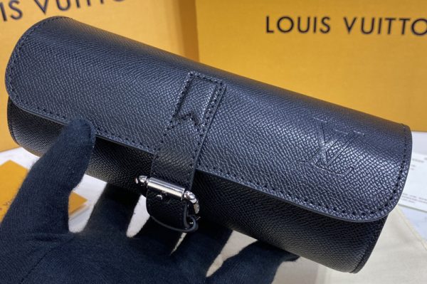 Replica Louis Vuitton M32719 LV 3 Watch Case in Taiga leather