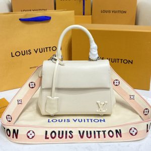 Replica Louis Vuitton M58931 LV Cluny Mini handbag in White Epi leather