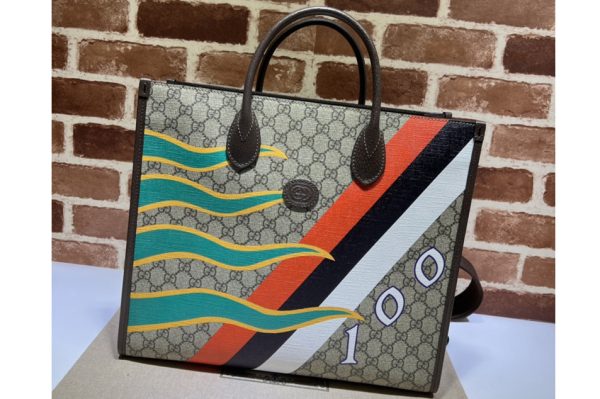 Replica Gucci 674148 Medium tote bag with Interlocking G in Beige and ebony GG Supreme canvas