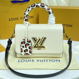 Replica Louis Vuitton M58546 LV Twist PM handbag in Quartz Epi leather