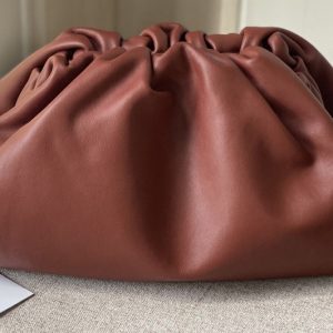 Replica Bottega Veneta 576227 pouch bag Soft oversize clutch in Bordeaux Nappa leather