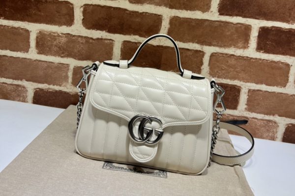 Replica Gucci 583571 GG Marmont mini top handle bag in White matelasse leather