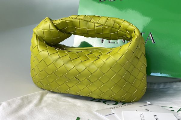 Replica Bottega Veneta 609409 Mini Jodie Rounded hobo bag in Green Intrecciato leather