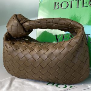 Replica Bottega Veneta 609409 Mini Jodie Rounded hobo bag in Dark Coffee Intrecciato leather