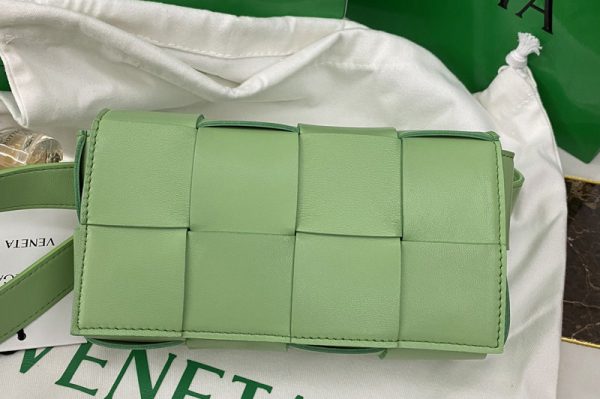 Replica Bottega Veneta 639367 Cassette belt bag in Pistachio Intrecciato Nappa leather