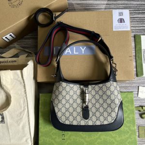 Replica Gucci 678843 Jackie 1961 small GG shoulder bag in Beige and blue GG Supreme canvas