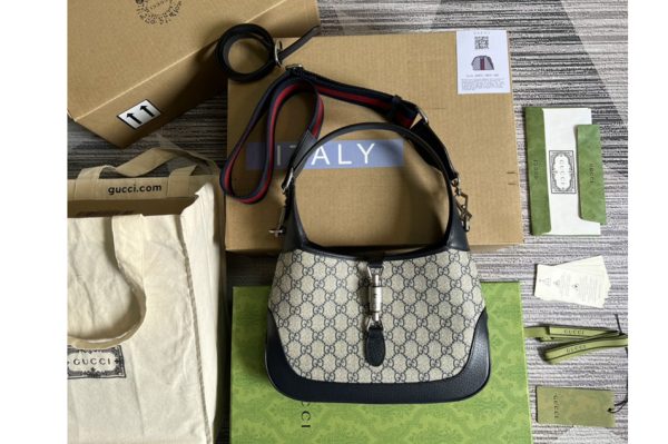 Replica Gucci 678843 Jackie 1961 small GG shoulder bag in Beige and blue GG Supreme canvas