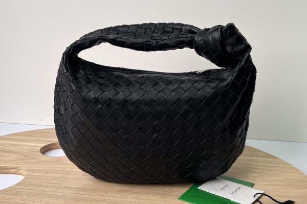 Replica Bottega Veneta 690225 Teen intrecciato leather shoulder bag on Black Leather