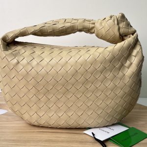 Replica Bottega Veneta 690225 Teen intrecciato leather shoulder bag on Beige Leather