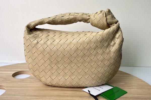 Replica Bottega Veneta 690225 Teen intrecciato leather shoulder bag on Beige Leather