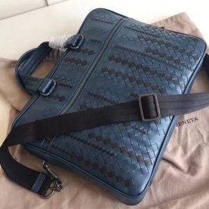 Replica Bottega Veneta 523320 briefcase Bag IN Blue Intrecciato Leather