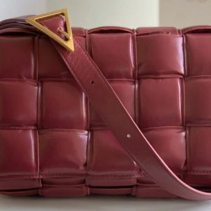 Replica Bottega Veneta 591970 padded cassette bag in Burgundy Lambskin Leather