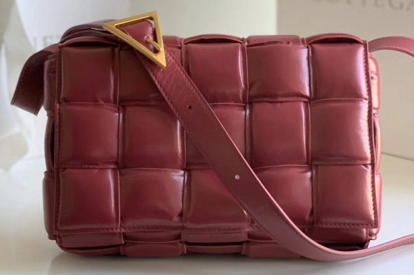 Replica Bottega Veneta 591970 padded cassette bag in Burgundy Lambskin Leather