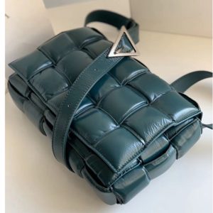 Replica Bottega Veneta 591970 padded cassette bag in Blue Lambskin Leather