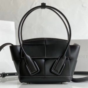 Replica Bottega Veneta 600606 BV Mini Arco Top-handle Bag In Black Calfskin Leather