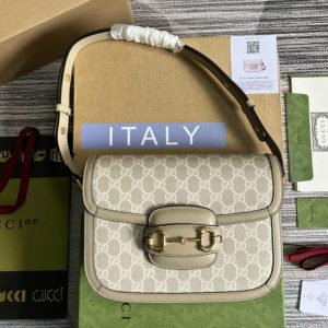 Replica Gucci 602204 Gucci Horsebit 1955 small bag in Beige and white GG Supreme canvas