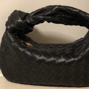 Replica Bottega Veneta 609409 Mini BV Jodie hobo bag in Black Lambskin Leather