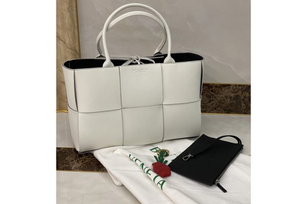 Replica Bottega Veneta 609175 Arco Tote Bag in White Nappa leather