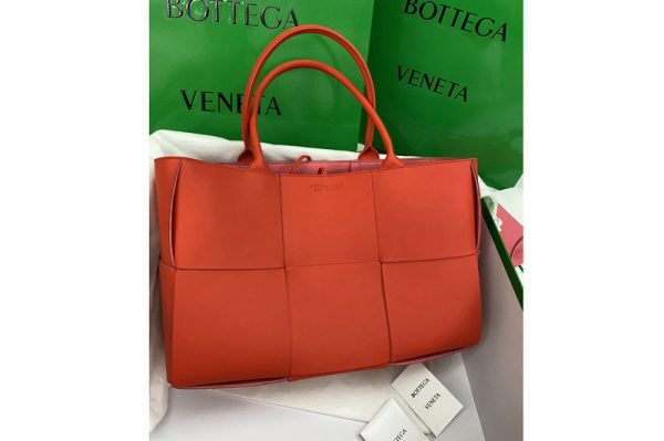 Replica Bottega Veneta 609175 Arco Tote Bag in Red Nappa leather