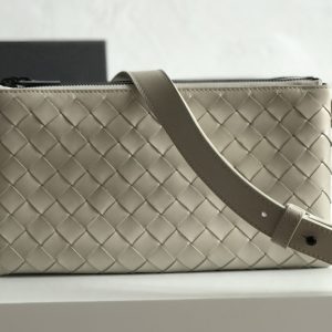 Replica Bottega Veneta 611240 BV Messenger bag In White classic woven nappa leather