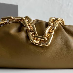 Replica Bottega Veneta 620230 BV The Chain Pouch Shoulder bag in Apricot Calfskin Leather