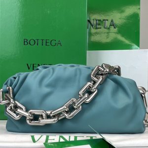 Replica Bottega Veneta 620230 Chain Pouch Shoulder Bag in Blue Lambskin Leather With Silver Chain