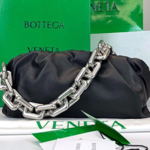 Replica Bottega Veneta 620230 Chain Pouch Shoulder Bag in Black Lambskin Leather With Silver Chain