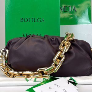 Replica Bottega Veneta 620230 Chain Pouch Shoulder Bag in Purple Lambskin Leather With Gold Chain