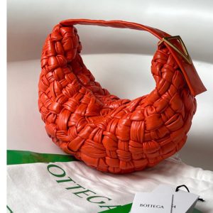 Replica Bottega Veneta 620917 Banana Hobo bag in Red handwoven Calfskin leather