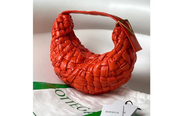 Replica Bottega Veneta 620917 Banana Hobo bag in Red handwoven Calfskin leather