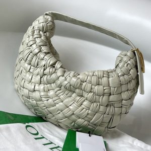 Replica Bottega Veneta 620917 Banana Hobo bag in White handwoven Calfskin leather