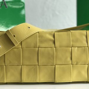 Replica Bottega Veneta 629068 Stretch Cassette Crossbody bag in Yellow Paper Calf leather