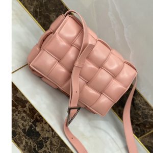 Replica Bottega Veneta 591970 padded cassette bag in Pink Lambskin Leather