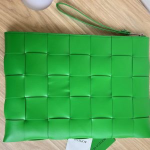 Replica Bottega Veneta 649616 Men Pouch in Green intreccio leather