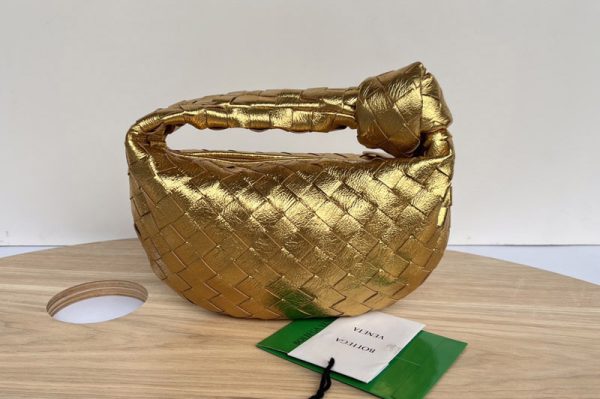 Replica Bottega Veneta 651876 Mini Jodie boho bag in Gold Intrecciato Nappa leather