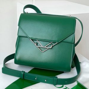 Replica Bottega Veneta 652391 The Clip Squared shoulder bag in Green Box Calf Leather